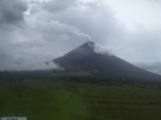 Mayon  (Rappler)