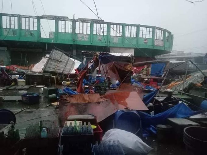 The main public market downtown is a mess (photo hijacked from Jheng's FB page)